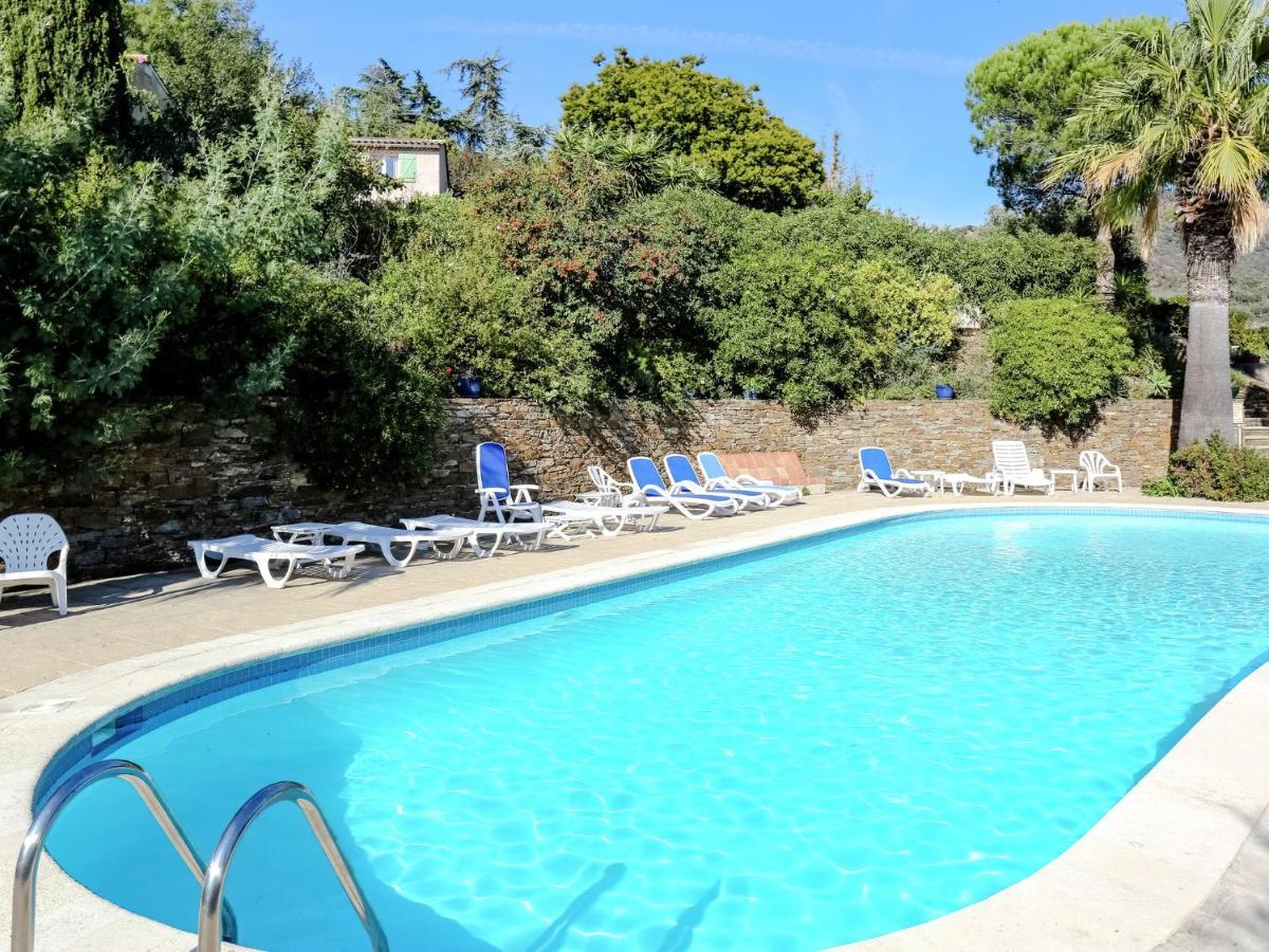 Snug Holiday Home In Bormes Les Mimosas With Pool מראה חיצוני תמונה